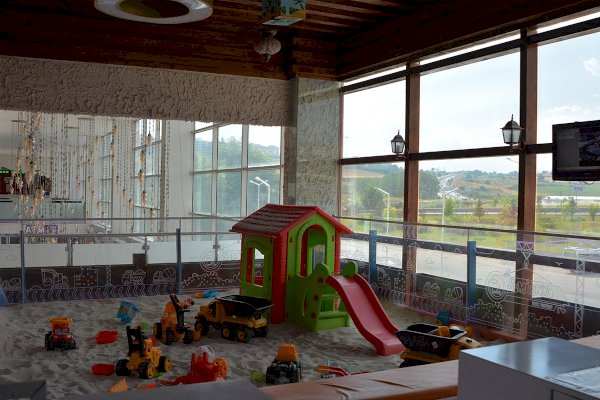 YSK Center Oyun Alanları Açıldı